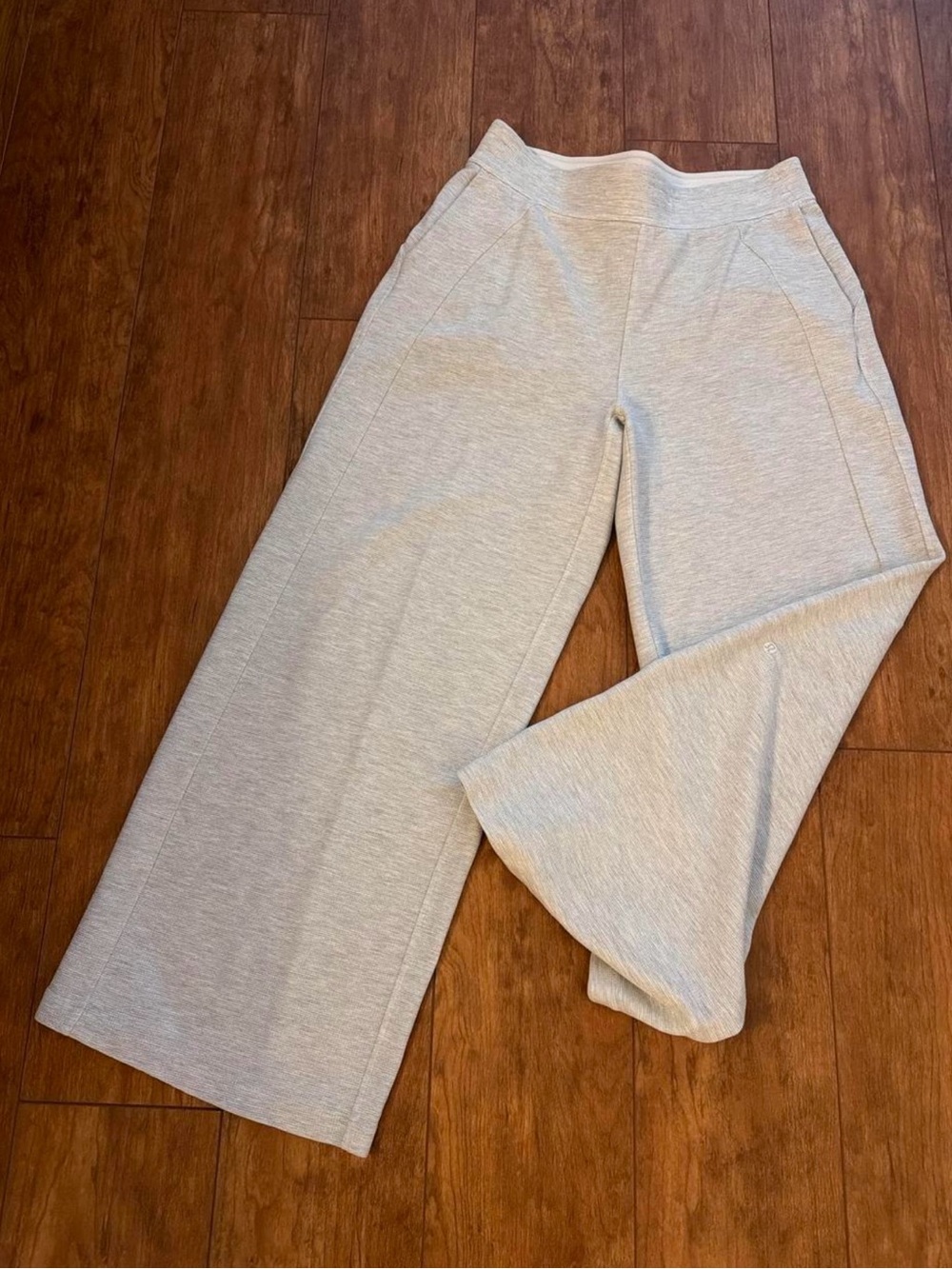 Scuba mid rise wide leg lululemon athletica Heather Light Gray